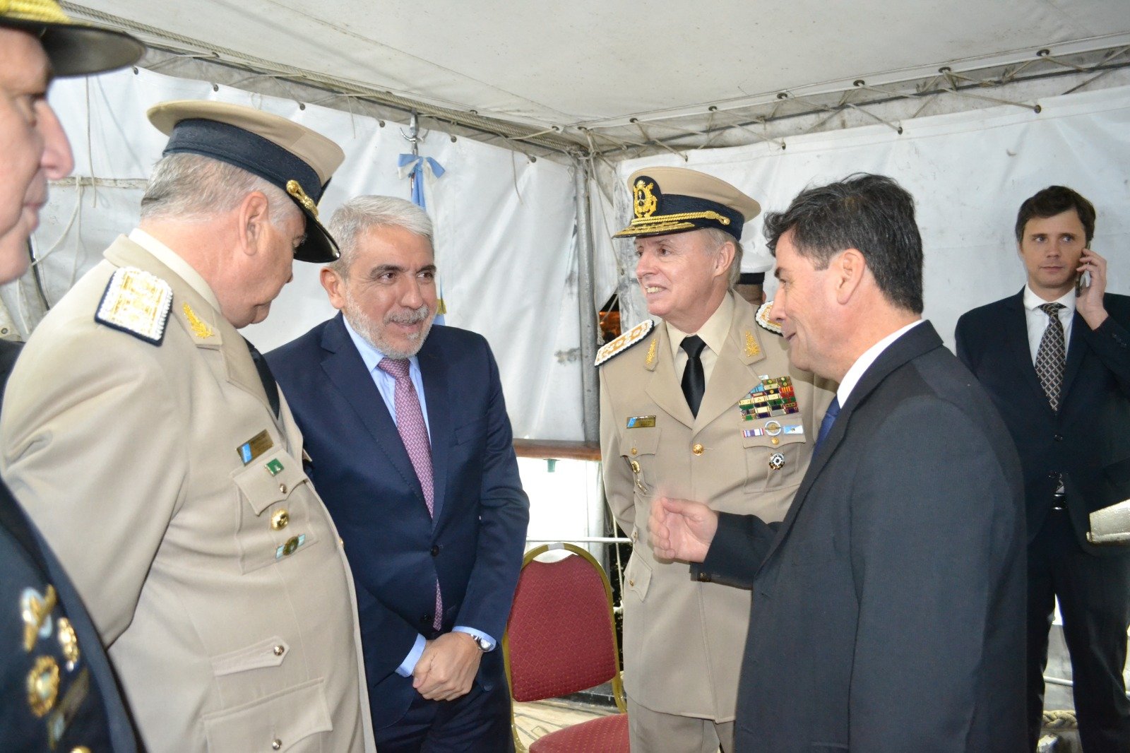 90 años de la Liga Naval Argentina. Cap. Jorge Frías dialoga con el Ministro Anibal Fernandez